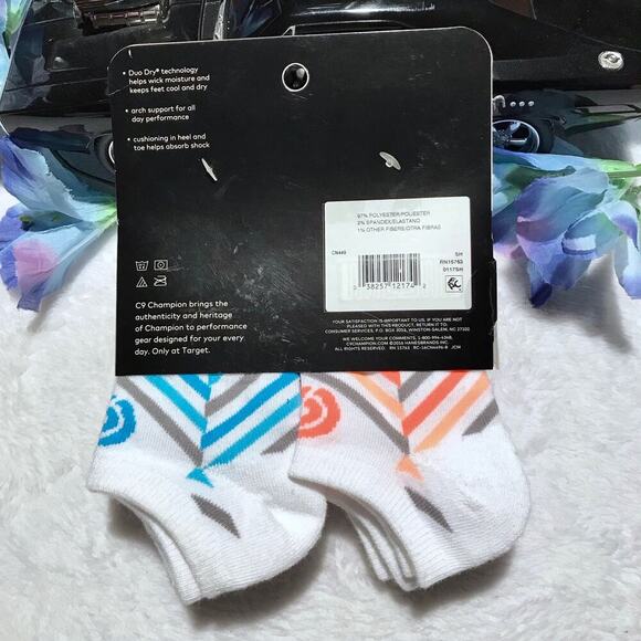 Champion C9 NWT 6 Pairs No Show Socks Kids L (4-9) *Pls See Description* - Picture 5 of 7